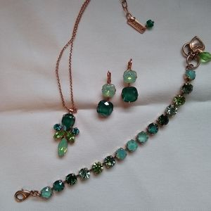 Mariana rose gold and green set